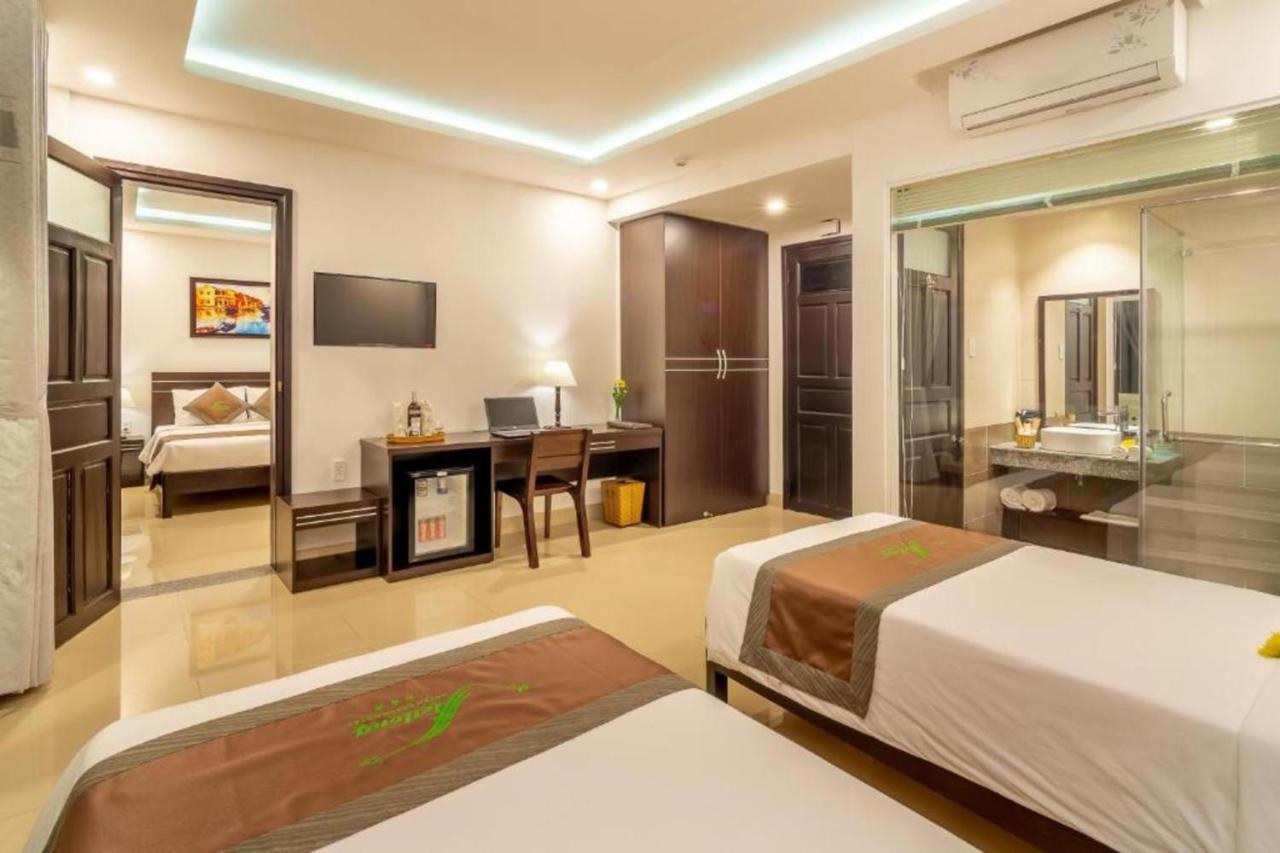 Hotel Front Beach 호이안 외부 사진